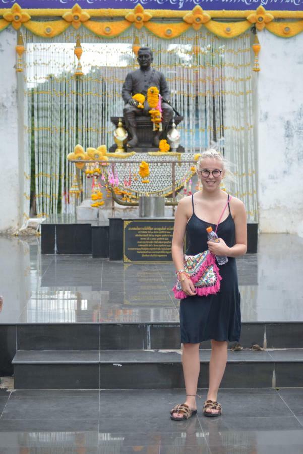 A Pousada Bankaikow Kanchanaburi Exterior foto